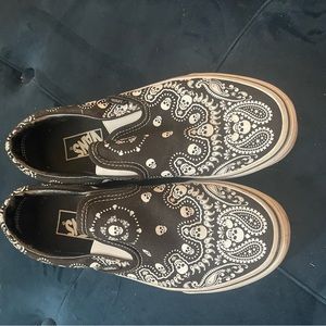 Vans size 9 women’s. Black and white bandanna with skulls worn just a few times